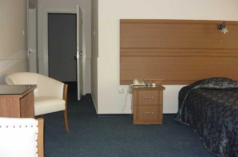 Bormali Hotel Çorlu Buitenkant foto